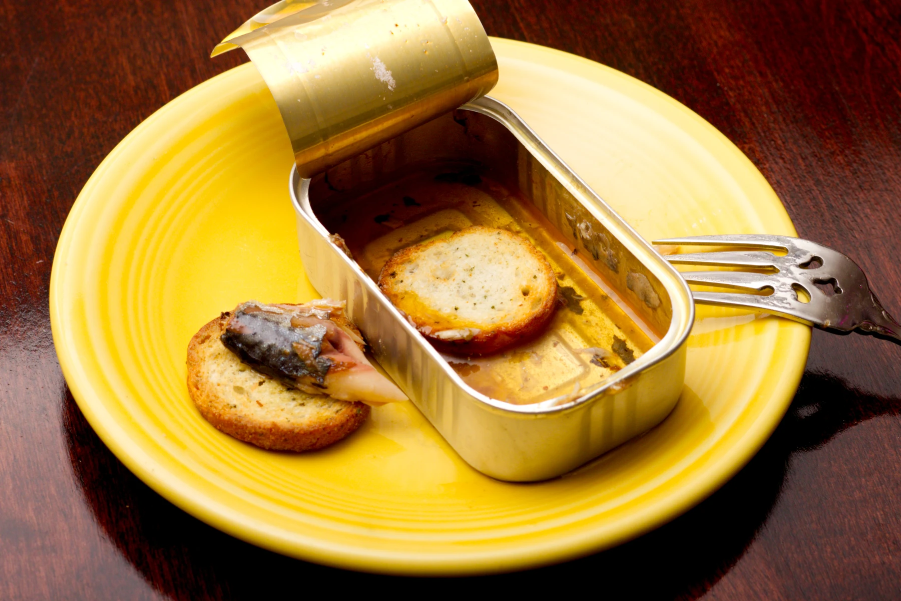 Cracker soaking in the leftover oil